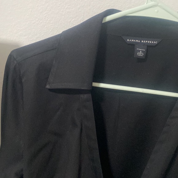 Banana Republic black elegant blouse tie on waist. - Picture 14 of 14